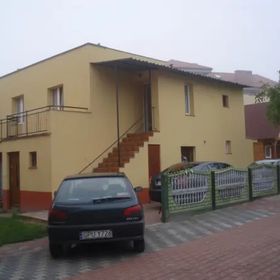 Domek drewniany i pokoje gościnne u Buczka