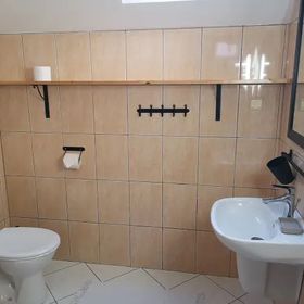 Chatka W Małym Lasku