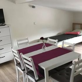 Pokoje Gościnne ZŁOTA 36