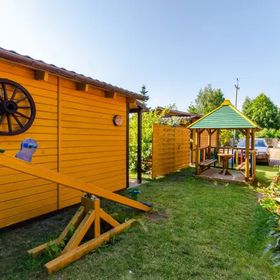 Bebe Domki- Liliowy Zakątek 