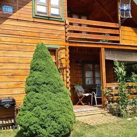 DOMEK RODZINNY NAD JEZIOREM BIAŁYM