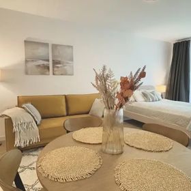 Florina by Q4 Apartments 