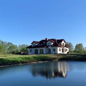 Dworek pod wierzbami
