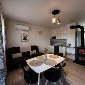 Domki całoroczne, noclegi, apartamenty, kwatery i pokoje, wakacje, jacuzzi, ferie, domki wakacyjne, agroturystyka Magiczny Zakątek Bałtów