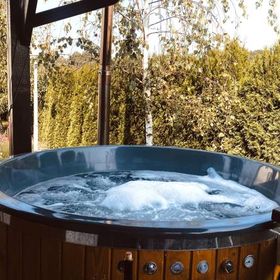 Domki całoroczne, noclegi, apartamenty, kwatery i pokoje, wakacje, jacuzzi, ferie, domki wakacyjne, agroturystyka Magiczny Zakątek Bałtów