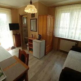 POD ZŁOTOKAPEM - Pensjonat