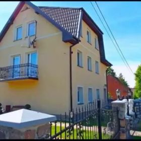 "Pod Lwem" Pokoje Gościnne i Domki Letniskowe