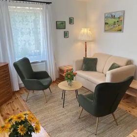 Domek Młodości z Ogrodem