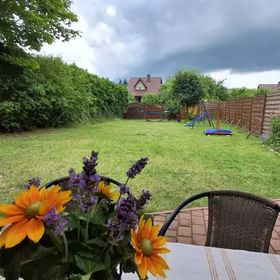 Domek Młodości z Ogrodem