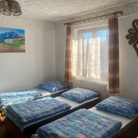 Pokoje Gościnne ''Pod Smrekami''