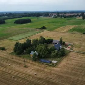 Wiejskie podwórze Ekologiczne gospodarstwo agroturystyczne