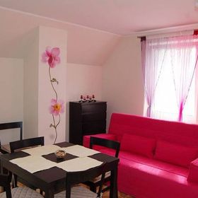 Apartament Amarantowy