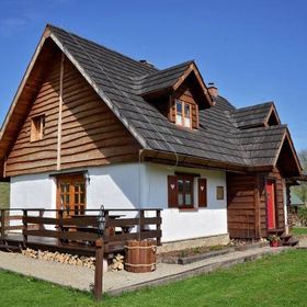 Stylowa Chata w Bieszczadach, KOMINEK, GRILL, panorama na góry, cisza