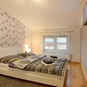 Apartament Parem