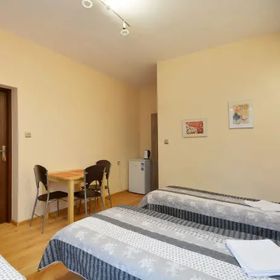 Pokoje gościnne w Raszynie