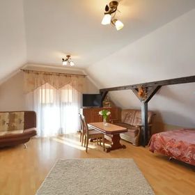 Pokoje i Domki Bursztyn