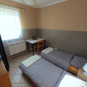 Pokoje Gościnne Pod Różami