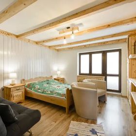  Bacówka  Centrum Pokoje Gościnne i Apartamenty 