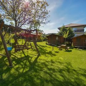 Domki Letniskowe koło promu