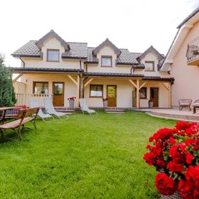 Domki i Pokoje Wisienka 