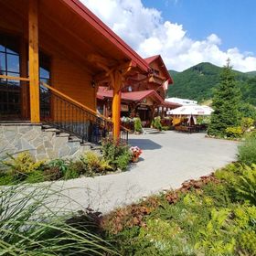 Zajazd PTTK Pod Roztoką Rytro