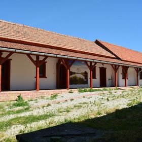 Szürke Gém Panzió Sarud