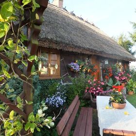 Chata pod strzechą Zalesie Królewskie Bory Tucholskie