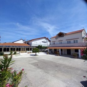 Apartments and Rooms PREKA Rab