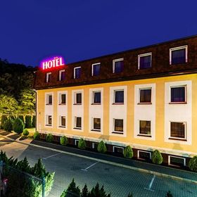 Hotel Zielonki Stare Babice