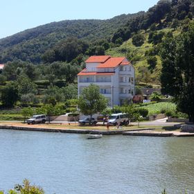 Apartmanok és Szobák A Tenger Mellett Supetarska Draga - Donja, Rab - 2001 Supetarska Draga - Donja