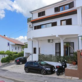 Apartmanok Parkolóhellyel Mastrinka, Ciovo - 4324 Mastrinka