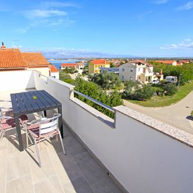Apartmanok Parkolóhellyel Nin, Zadar - 5797 Nin