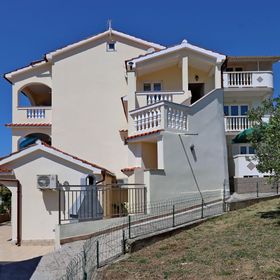 Apartmanok Internet Hozzáféréssel Lopar, Rab - 14804 Lopar