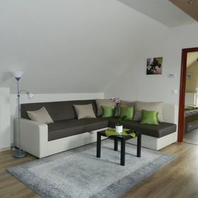 Antracit Apartman Eger