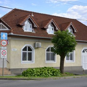 P16 Apartment Hajdúböszörmény