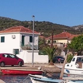 Nyaralóház A Tenger Mellett Vinisce, Trogir - 12066 Vinišće