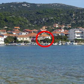 Nyaralóház A Tenger Mellett Vinisce, Trogir - 14704 Vinišće