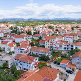Apartmanok Parkolóhellyel Vodice - 15228