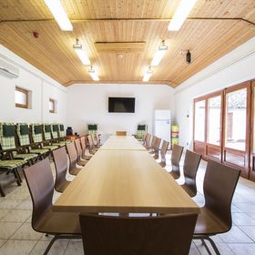 CsapatBázis EgymásraFigyelő Központ Sarud