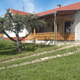 Mónika Vendégház Kercaszomor