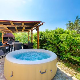 Apartments Opsenica Barbat