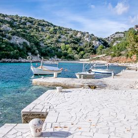 Apartments Toni Vinisce