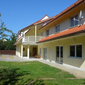 Villon Apartmanház Balatonlelle