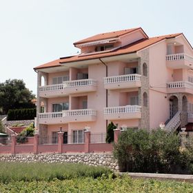 Apartmanok és Szobák A Tenger Mellett Supetarska Draga - Donja, Rab - 5033 Supetarska Draga - Donja