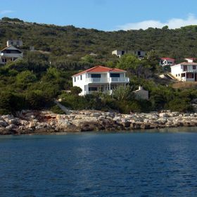 Apartmanok A Tenger Mellett Milna, Vis - 3036 Milna