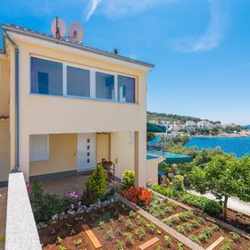 Apartmanok A Tenger Mellett Bilo, Primosten - 4176 Bilo