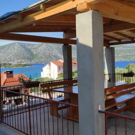 Apartmanok A Tenger Mellett Kneza, Korcula - 4342 Kneža