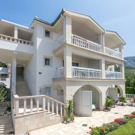 Apartmanok Parkolóhellyel Podaca, Makarska - 6736 Podaca