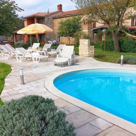 Ház Családok Részére Medencével Guran, Sredisnja Istra - 7373 Guran