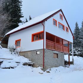 Orange House Harghita-Băi